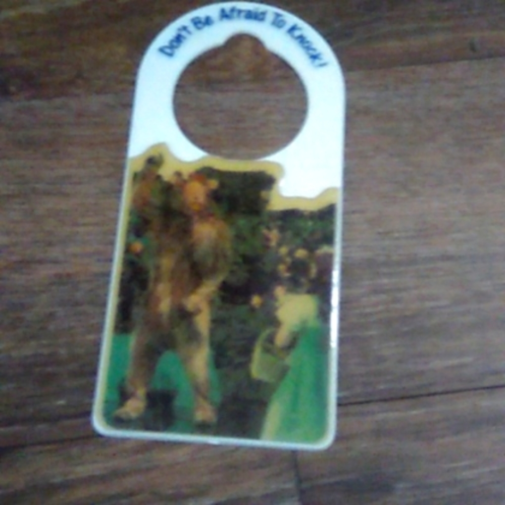 Door hanger sign
